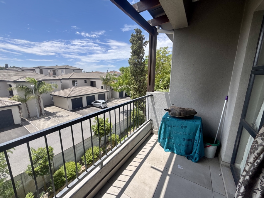 To Let 2 Bedroom Property for Rent in Brackenfell South Western Cape